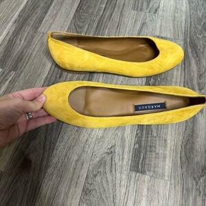 NEW Margaux The Classic Ballet Flat 38 Golden Yellow